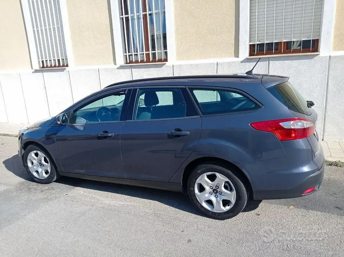 Usata Ford Focus 115 CV (84 kW) 2014 Station wagon