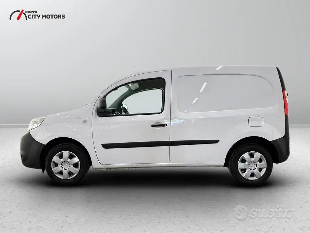 Usata Renault Kangoo 95 CV (69 kW) 2020 Bianco Monovolume