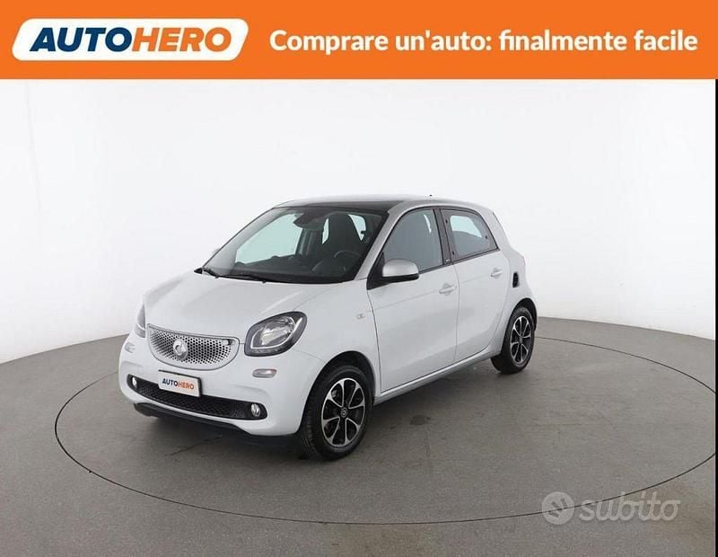 Bianco Usata 2016 Smart ForFour Passion Utilitaria | 10.999 € (Buon prezzo) - Immagine 1/4