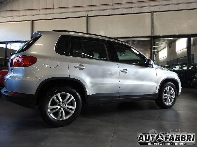 Usata VW Tiguan Sportline 110 CV (80 kW) 2014 Argento SUV