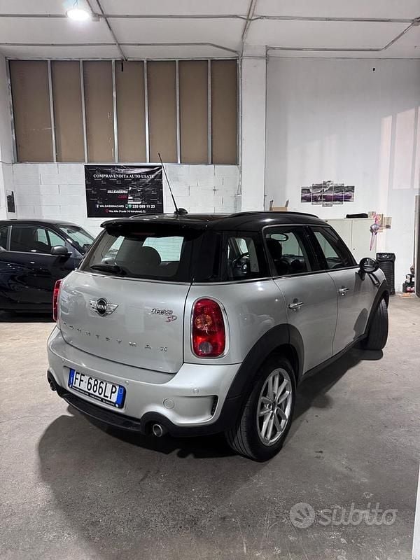 Usata Mini Park Lane Countryman 142 CV (104 kW) 2016 Grigio SUV