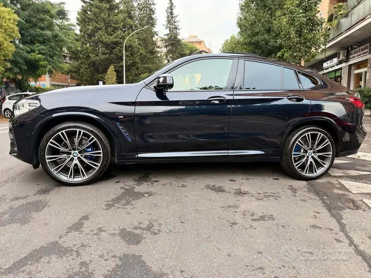 Usata BMW X4 M Sport 184 CV (135 kW) 2020 Bluazzurro SUV