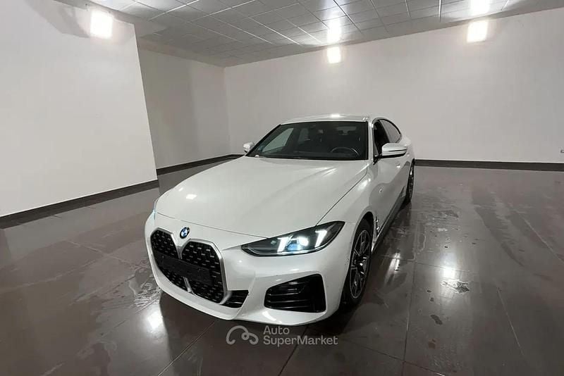 Bianco Usata 2025 BMW 420 M Sport Coupé | 44.990 € (Super prezzo) - Immagine 1/4