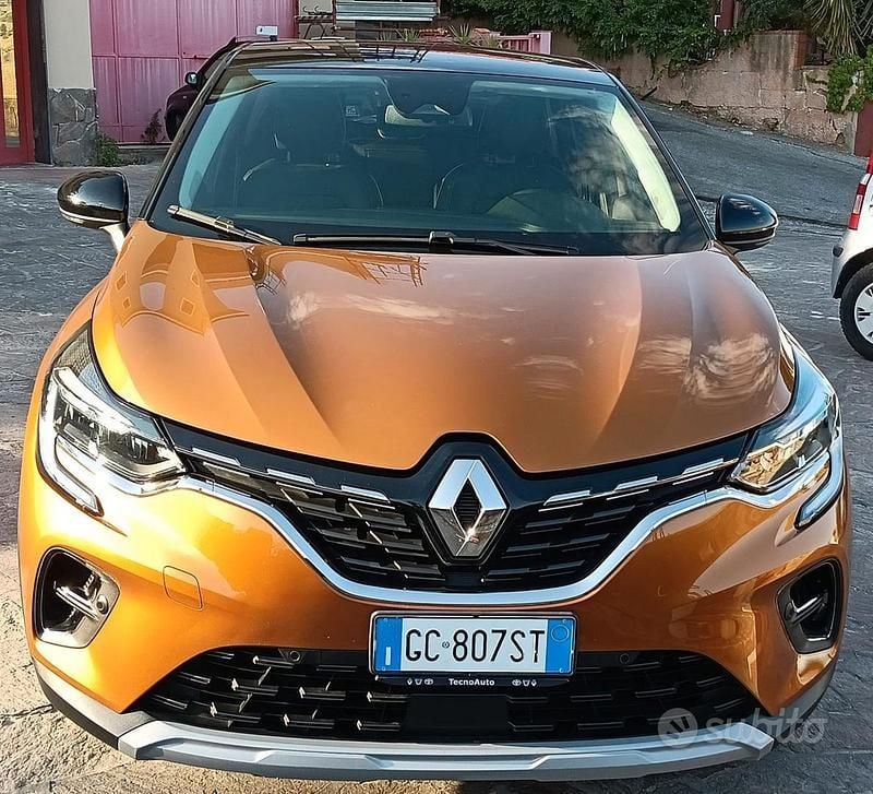 Usata Renault Captur 100 CV (73 kW) 2020 SUV