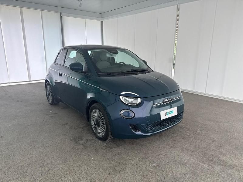 Usata Fiat 500e Icon 86 kW (118 CV) 2021 Verde Utilitaria