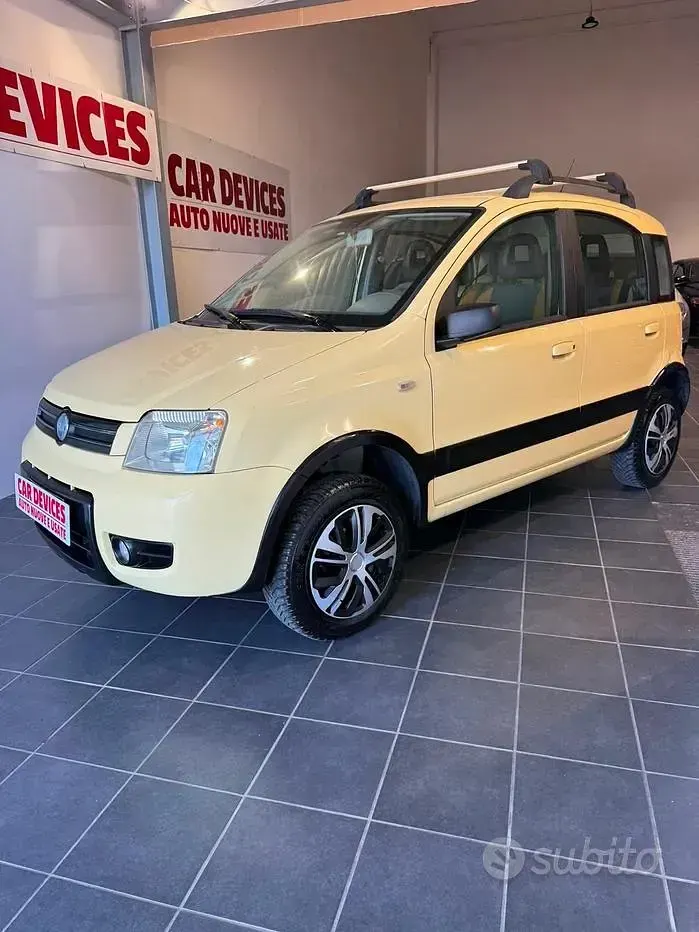 Usata Fiat Panda 4x4 60 CV (44 kW) 2005 Giallo Utilitaria