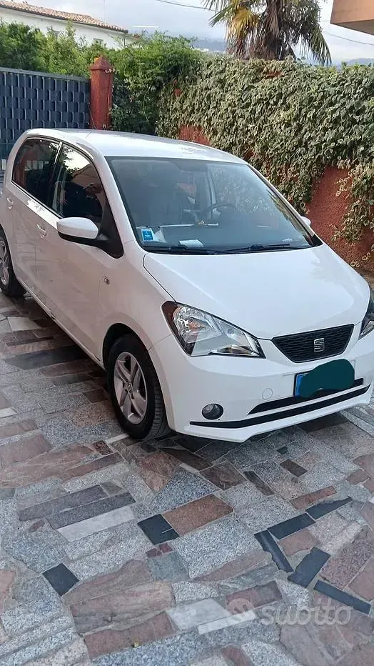 Usata Seat Mii 60 CV (44 kW) 2013 Bianco Utilitaria