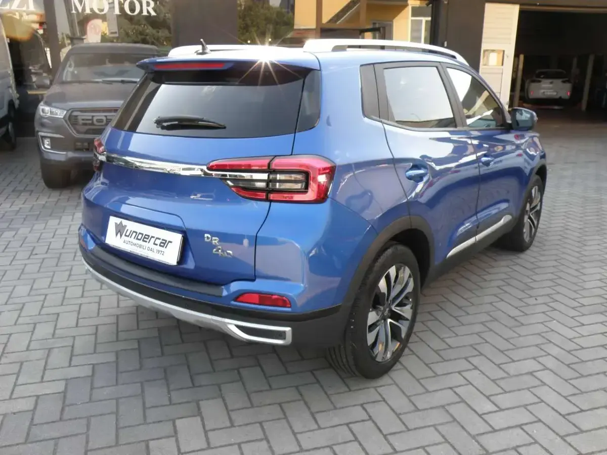 Usata DR DR 4.0 150 CV (110 kW) 2021 Blu/azzurro SUV