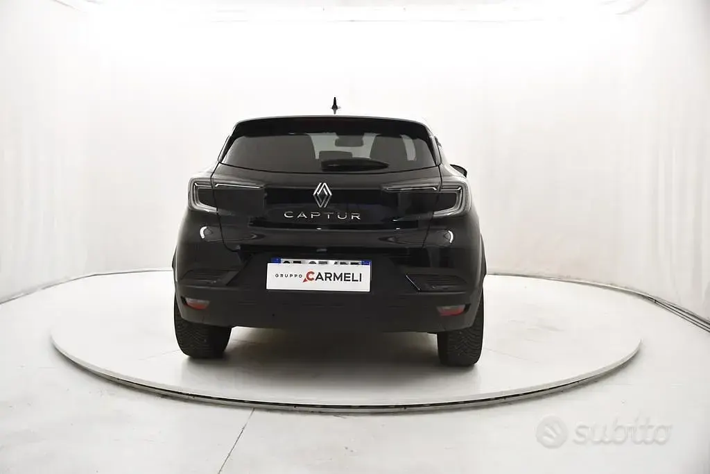 Usata Renault Captur Techno 91 CV (66 kW) 2025 Bestyle anversa  nero etoilé SUV