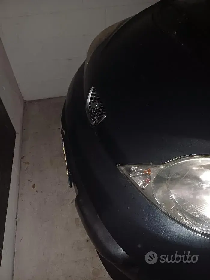 Usata Peugeot 107 68 CV (50 kW) 2007 Nero Utilitaria