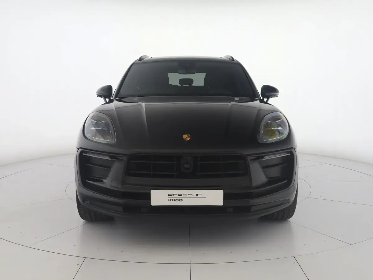 Usata Porsche Macan 265 CV (194 kW) 2023 A1 nero SUV