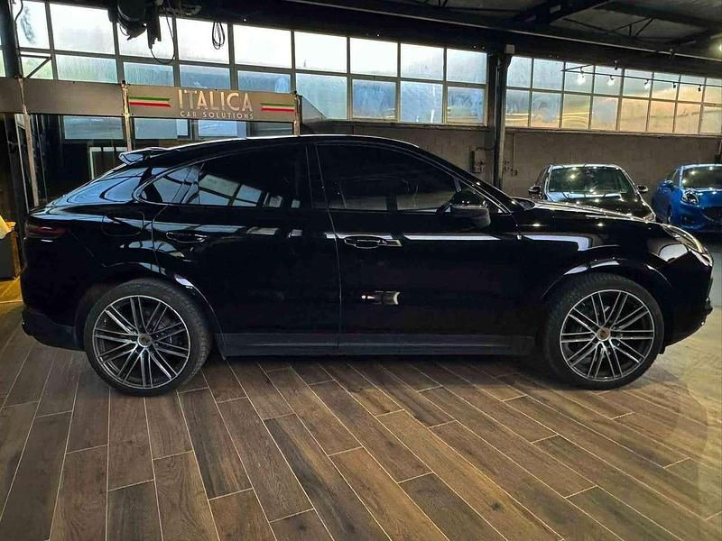Usata Porsche Cayenne Coupe 340 CV (250 kW) 2019 Nero Coupé
