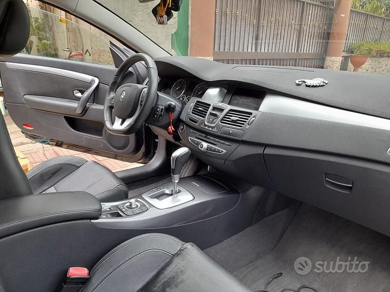 Usata Renault Laguna Coupé 235 CV (172 kW) 2011 Nero Coupé