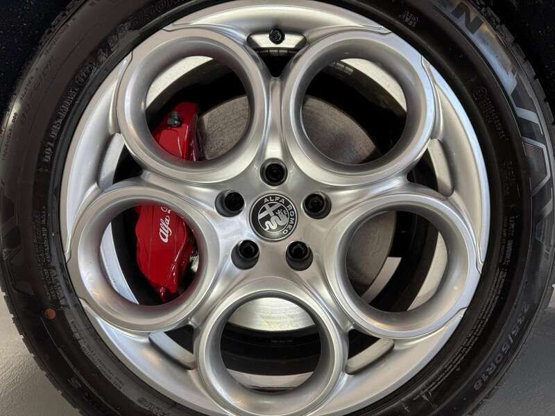 Usata Alfa Romeo Tonale Sprint 131 CV (96 kW) 2024 Rosso SUV