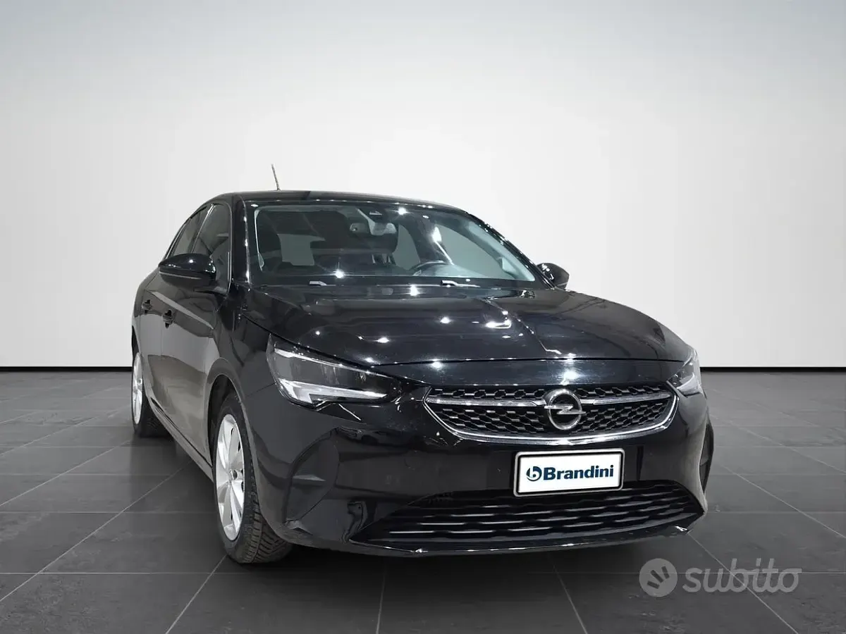 Usata Opel Corsa Elegance 101 CV (74 kW) 2021 Nero Utilitaria
