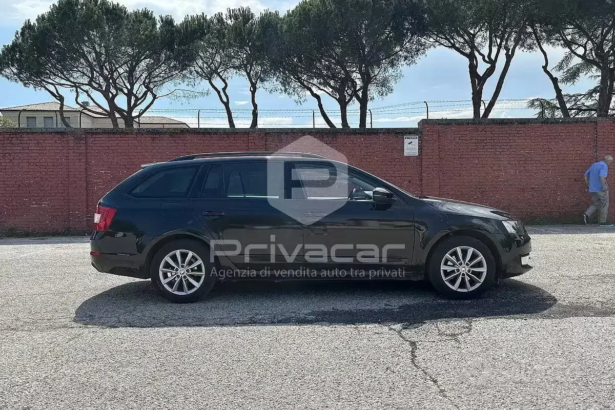 Usata Skoda Octavia Ambition 110 CV (80 kW) 2015 Nero Station wagon