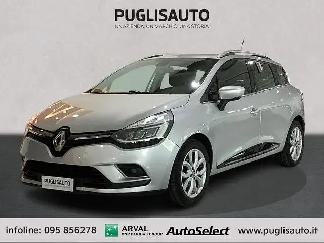 Usata Renault Clio Intens 90 CV (66 kW) 2019 Argento Station wagon