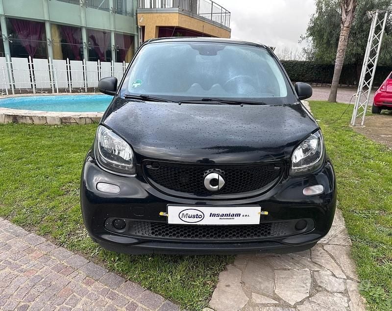 Usata Smart ForFour Passion 71 CV (52 kW) 2019 Nero Utilitaria