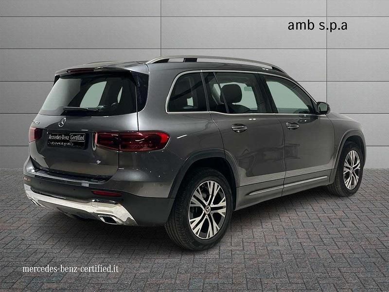 Usata Mercedes GLB180 Advanced 116 CV (85 kW) 2025 Grigio SUV