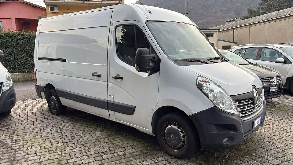 Usata Renault Master 95 CV (69 kW) 2015 Bianco Furgone