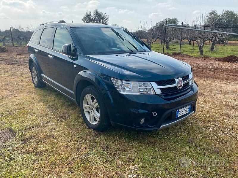 Usata Fiat Freemont 170 CV (125 kW) 2013 Grigio SUV