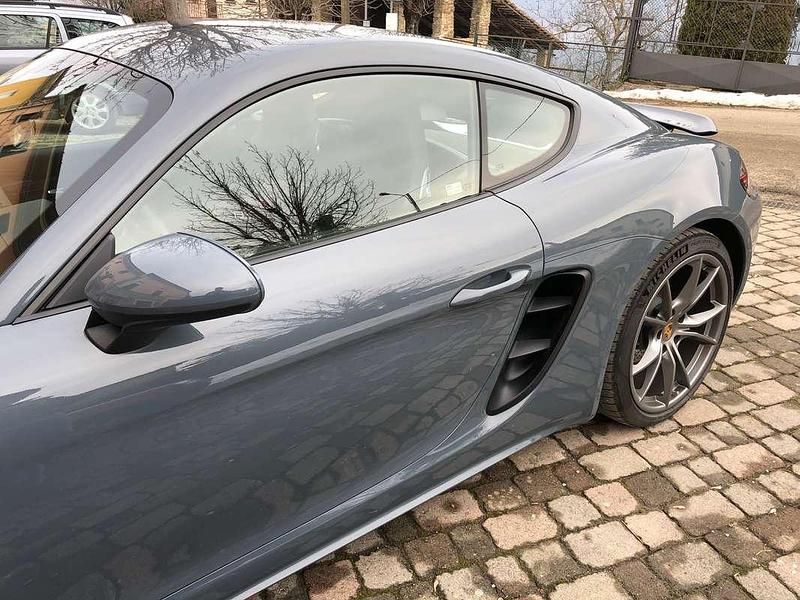 Usata Porsche 718 Cayman 299 CV (219 kW) 2016 Blu/azzurro Coupé