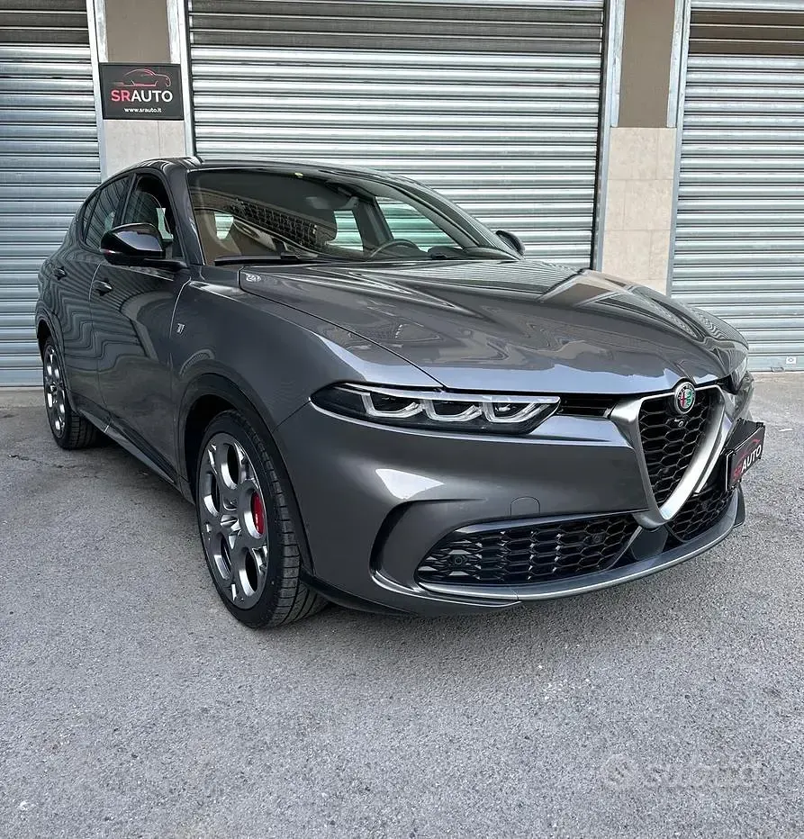 Usata Alfa Romeo Tonale Ti 131 CV (96 kW) 2023 Grigio SUV