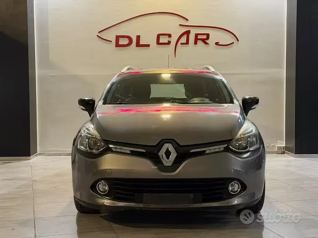 Usata Renault Clio 90 CV (66 kW) 2015 Grigio Station wagon