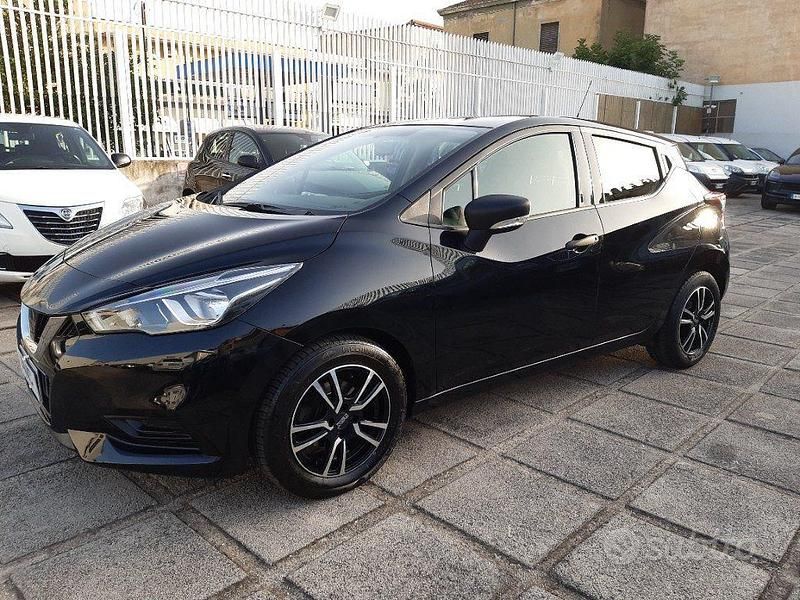 Usata Nissan Micra Visia 70 CV (51 kW) 2018 Nero Berlina