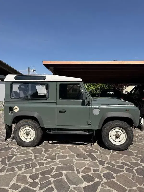 Occasion Land Rover Defender SE 122 ch (89 kW) 2010 Break