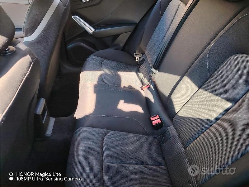 Usata Audi Q2 120 CV (88 kW) 2019 Nero SUV