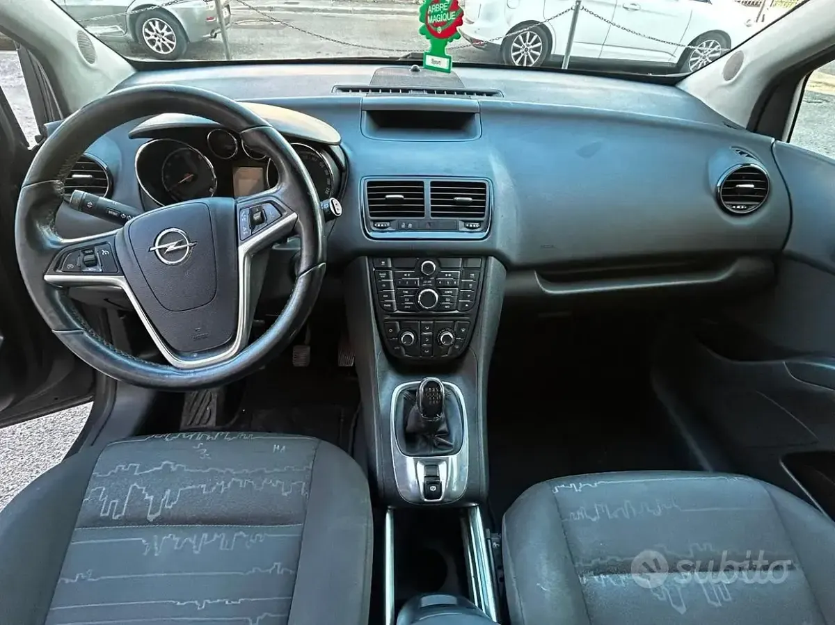 Usata Opel Meriva Cosmo 120 CV (88 kW) 2012 Grigio Monovolume