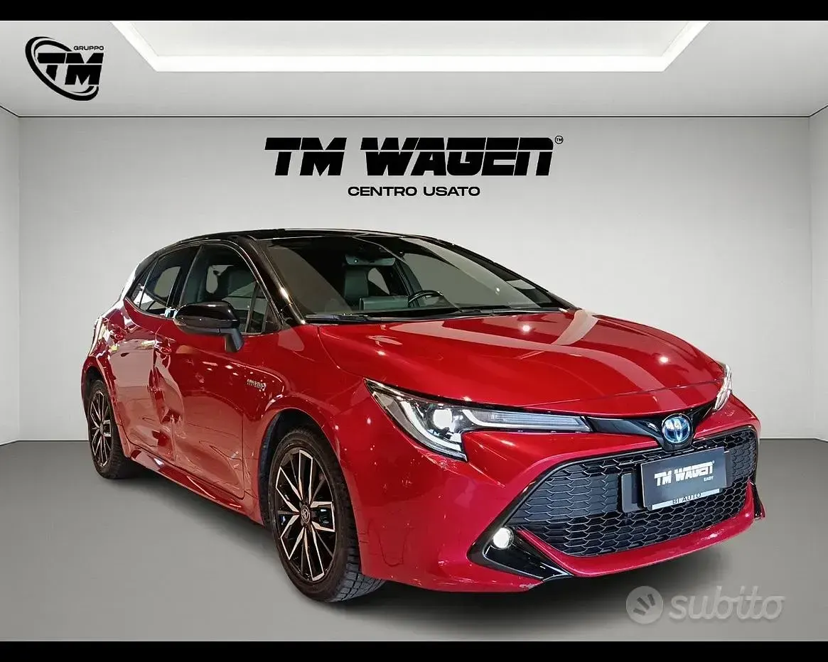 Usata Toyota Corolla Style 98 CV (72 kW) 2021 Rosso Berlina
