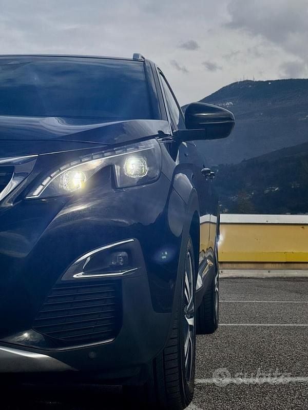 Usata Peugeot 3008 GT-line 150 CV (110 kW) 2017 Nero SUV