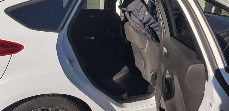 Usata Ford Focus Business Edition 125 CV (91 kW) 2017 Bianco Berlina