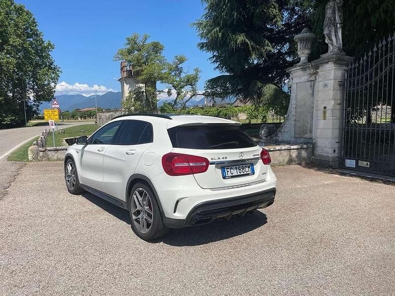 Usata Mercedes GLA45 AMG AMG 360 CV (264 kW) 2016 Bianco SUV