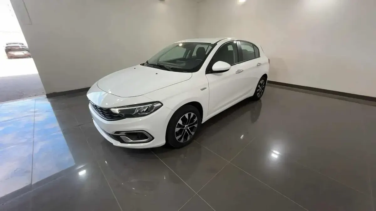 Usata Fiat Tipo City Life 101 CV (74 kW) 2023 Bianco Utilitaria