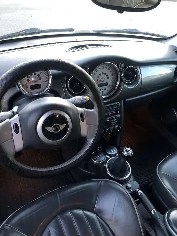 Usata Mini Cooper 120 CV (88 kW) 2006 Utilitaria