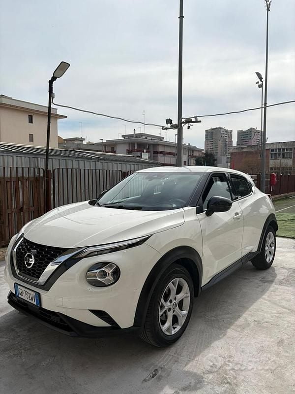 Usata Nissan Juke N-Connecta 117 CV (86 kW) 2020 Bianco SUV