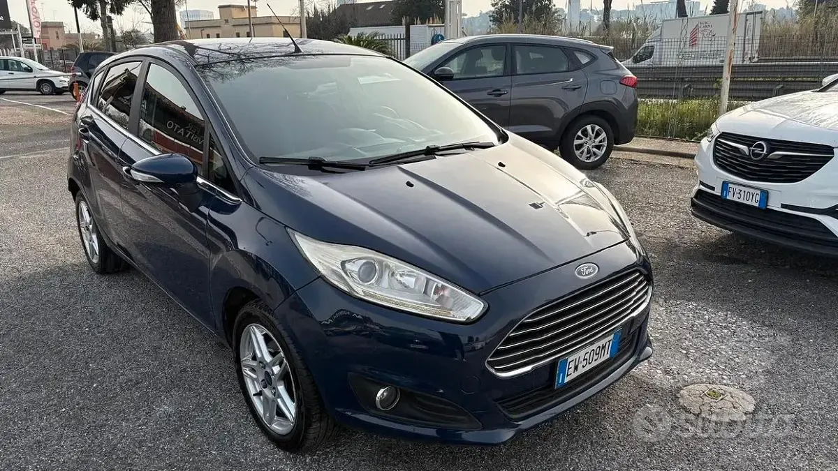 Usata Ford Fiesta 97 CV (71 kW) 2014 Utilitaria