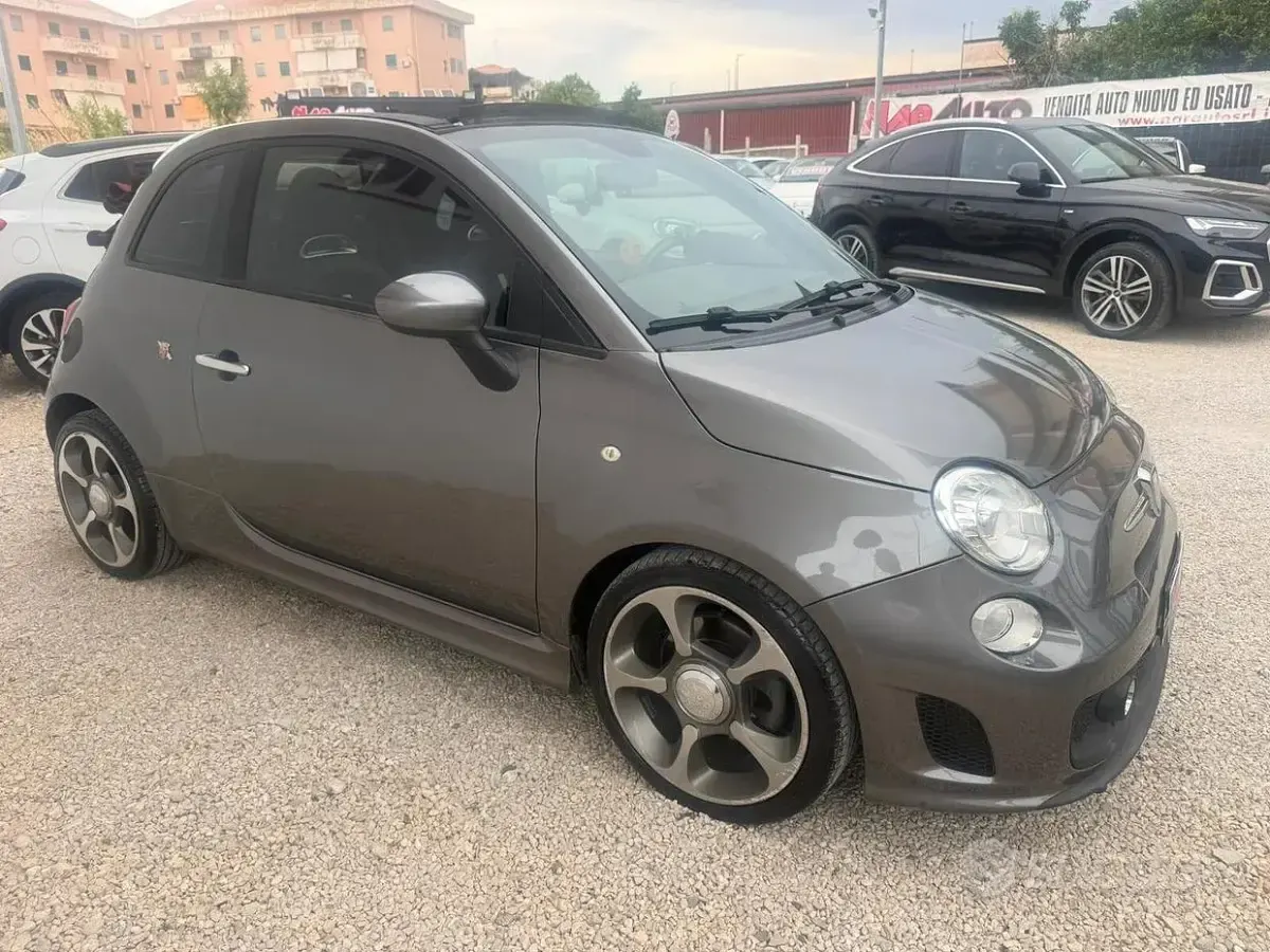 Usata Abarth 500C 140 CV (102 kW) 2011 Bianco Cabrio