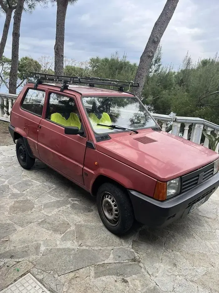 Begagnad Fiat Panda 54 HK (39 kW) 2002 Röd Sedan