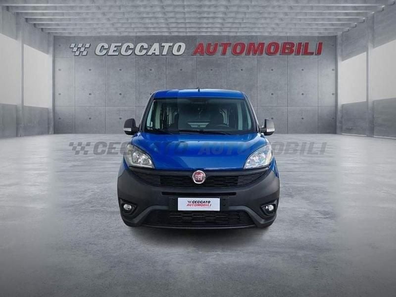 Usata Fiat Doblò 95 CV (69 kW) 2018 Blu Monovolume