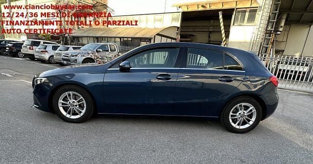 Usata Mercedes A180 Business 116 CV (85 kW) 2020 Blu
