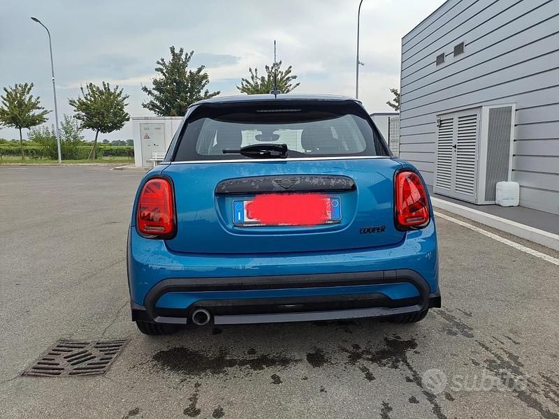 Usata 2023 Mini Cooper Due volumi | 24.000 € (Buon prezzo) - Immagine 1/4