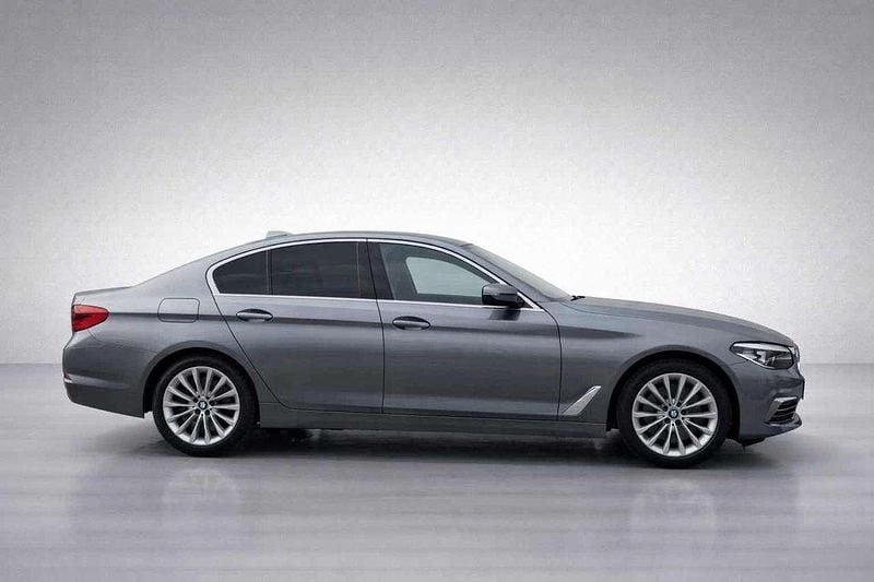 Usata BMW 520 Luxury Line 190 CV (139 kW) 2019 Grigio scuro Berlina