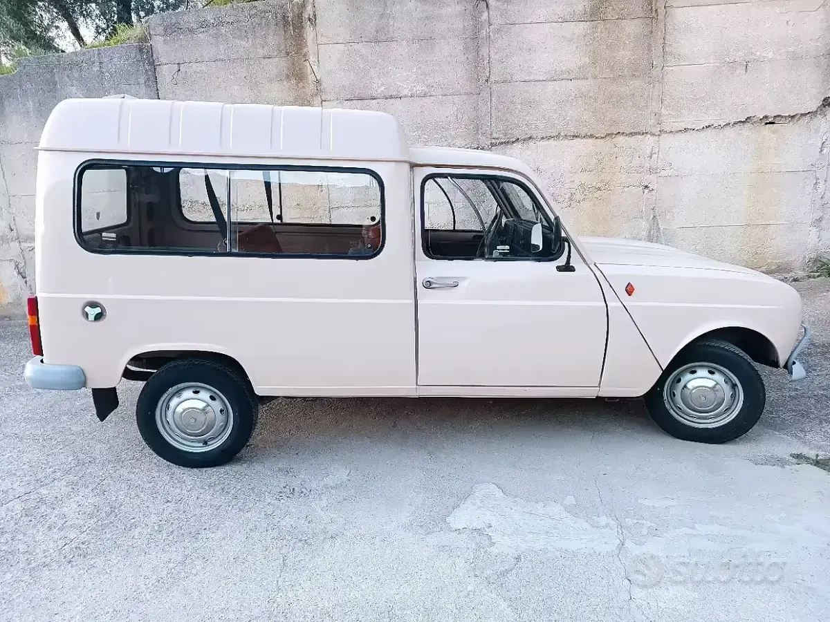 Usata Renault R4 34 CV (25 kW) 1985 Station wagon