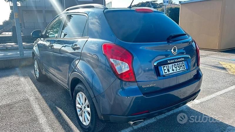 Usata SsangYong Korando 150 CV (110 kW) 2014 Blu SUV