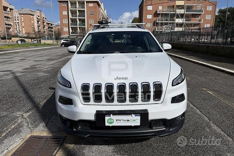 Usado Jeep Cherokee Longitude 170 CV (125 kW) 2015 Blanco SUV