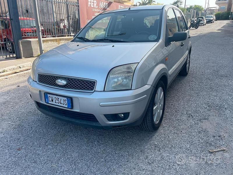 Usata Ford Fusion 2006 Utilitaria